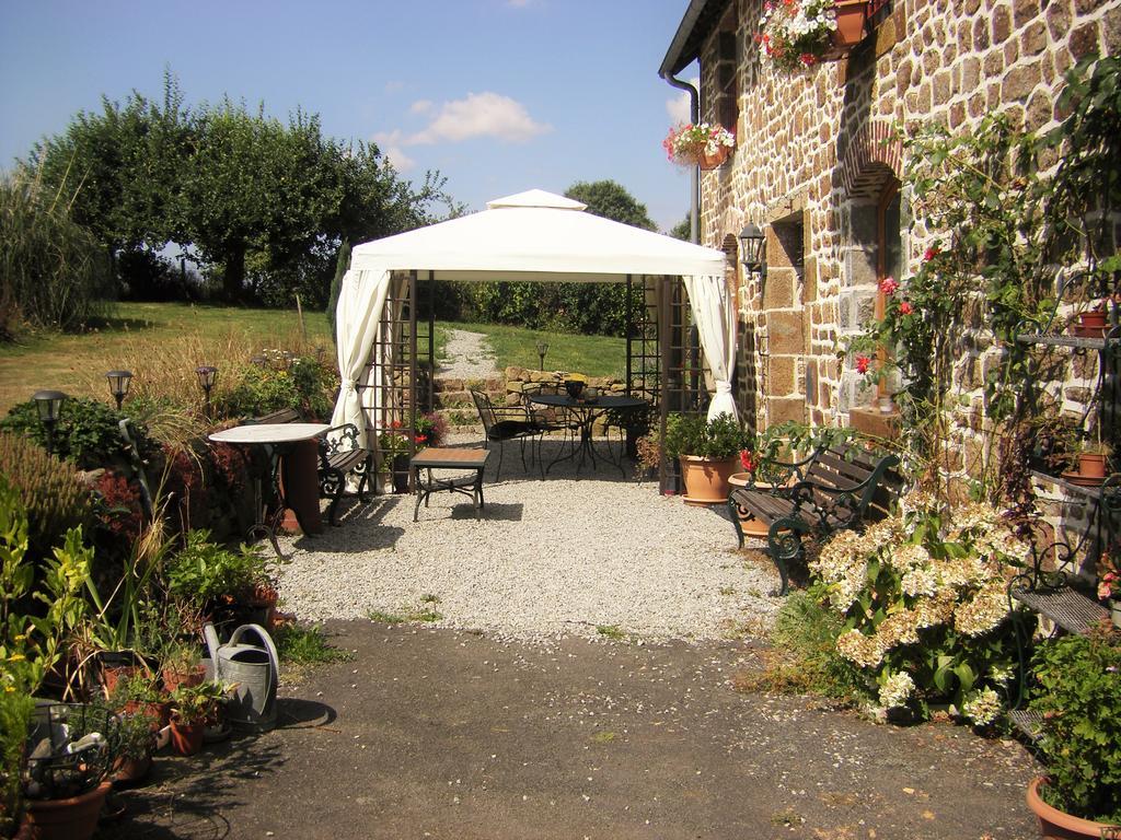 La Cloue Bed & Breakfast Sainte-Marie-du-Bois  Bagian luar foto