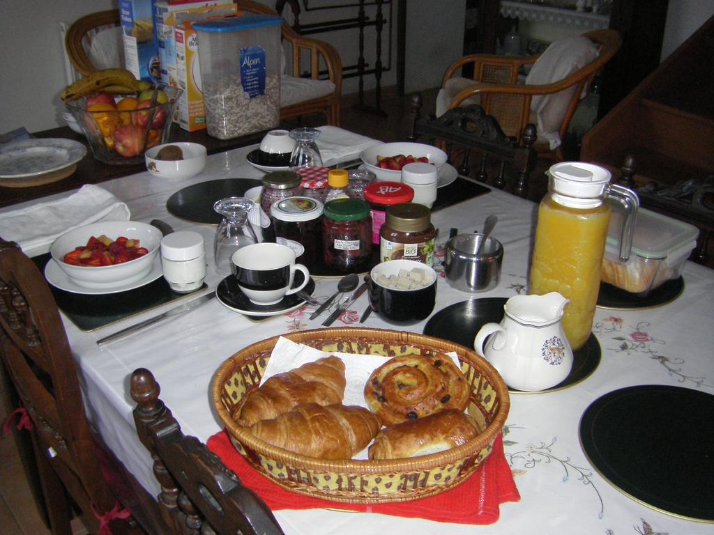 La Cloue Bed & Breakfast Sainte-Marie-du-Bois  Bagian luar foto