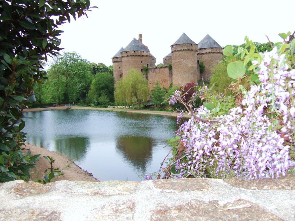 La Cloue Bed & Breakfast Sainte-Marie-du-Bois  Bagian luar foto