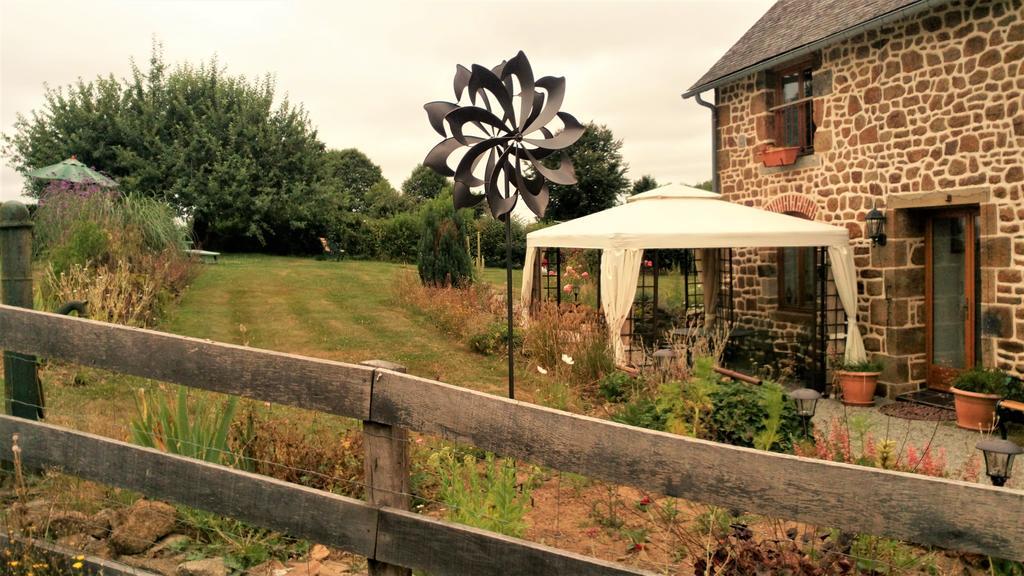 La Cloue Bed & Breakfast Sainte-Marie-du-Bois  Bagian luar foto